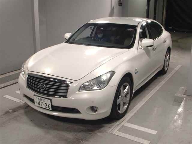 2013 Nissan Fuga